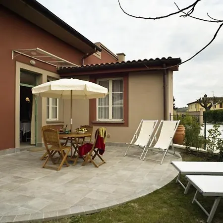 Cevoli Country *