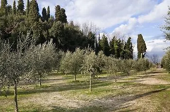 切沃利乡村度假酒店 * Lari