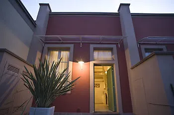 切沃利乡村度假酒店 * Lari