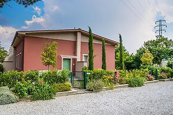 切沃利乡村度假酒店 *