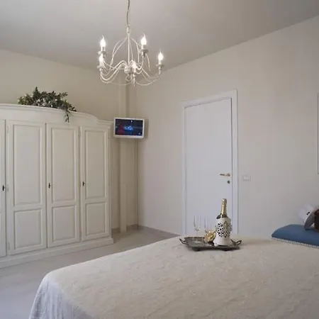 Cevoli Country Apartment *