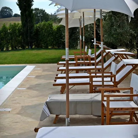 Cevoli Country Lari